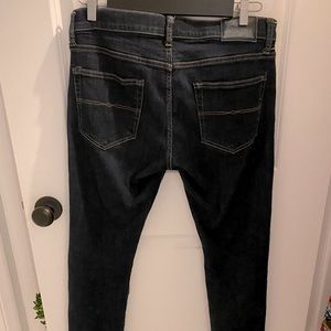 Mens lucky brand slim 110 32x30. Like new. 5 pockets